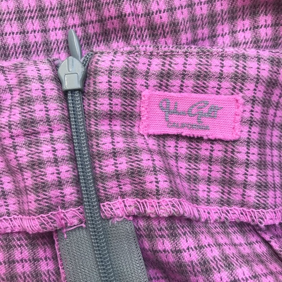 Brandy Melville Cara Skirt - Picture 2 of 2